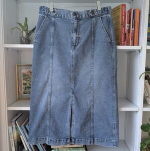 Chaps Women's Midi Denim Skirt Blue Jean Size 12 / Large Y2K Western Coastal